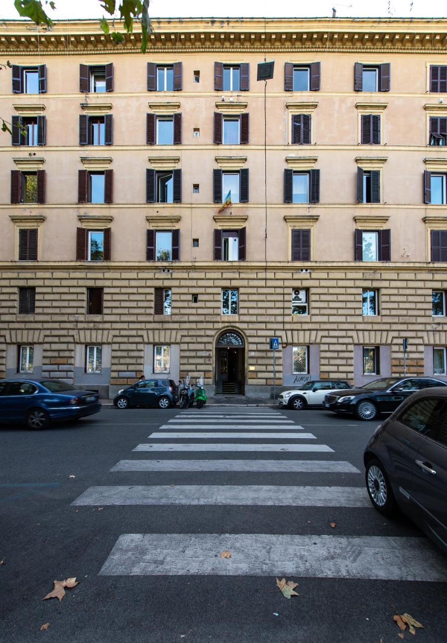Lungotevere Ripa Rome Exterior photo